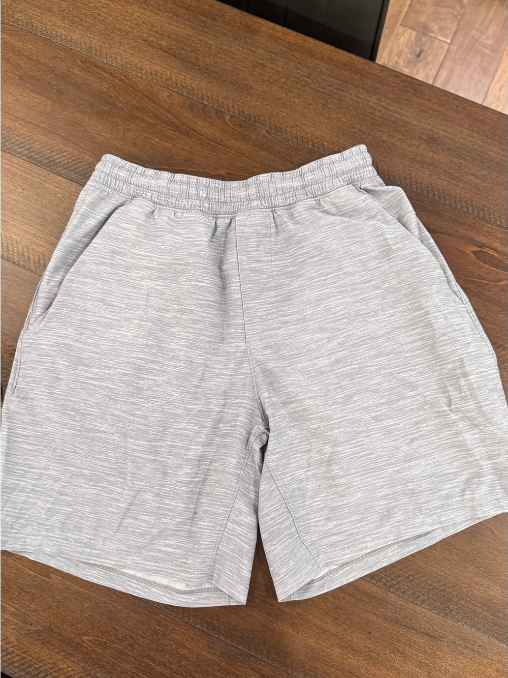 Lululemon pace breaker 7” Light Gray Men’s Athletic Shorts